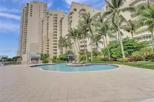 3330 NE 190th St, Aventura, FL 33180 - Photo 39