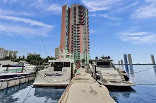 3330 NE 190th St, Aventura, FL 33180 - Photo 33