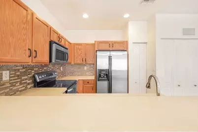27261 SW 142nd Ave, Homestead, FL 33032 - Photo 11