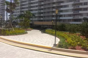 1985 S Ocean Dr, Hallandale Beach, FL 33009 - Photo 15