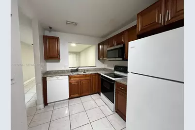 2481 NW 56th Ave #9-16, Lauderhill, FL 33313 - Photo 3