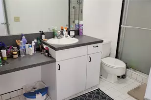 461 Ives Dairy Rd, Miami, FL 33179 - Photo 7