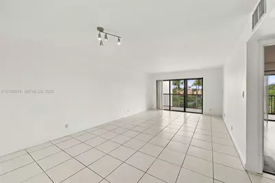 545 SE 12th St #205, Dania Beach, FL 33004 - Photo 7