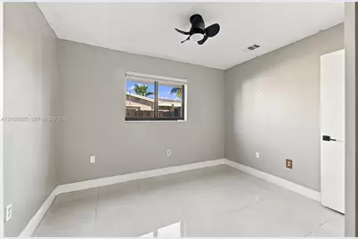8921 NW 25th Ct, Sunrise, FL 33322 - Photo 31