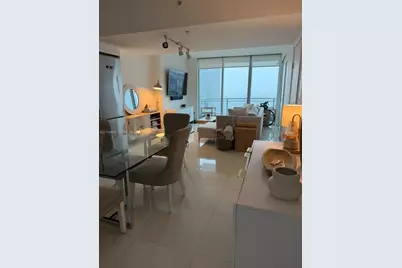 92 SW 3rd St #4009, Miami, FL 33130 - Photo 1