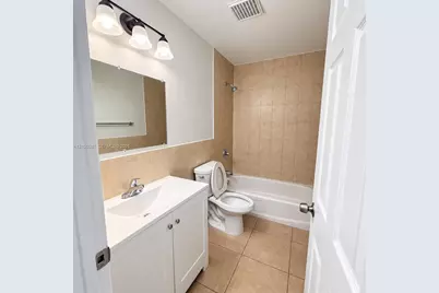 160 SW 8th Ave #160, Florida City, FL 33034 - Photo 9