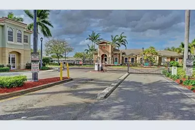 5929 Royal Way #5929, Tamarac, FL 33321 - Photo 25