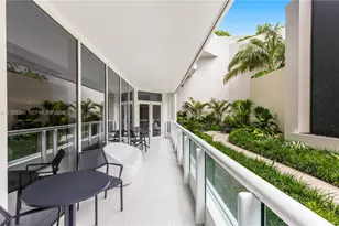21205 Yacht Club Dr, Aventura, FL 33180 - Photo 37