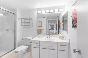 21205 Yacht Club Dr, Aventura, FL 33180 - Photo 27