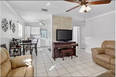 6717 Farragut St, Hollywood, FL 33024 - Photo 3