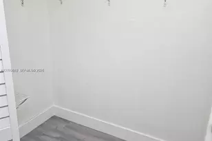 9440 Fontainebleau Blvd, Miami, FL 33172 - Photo 19