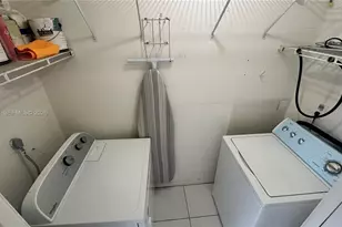 4870 NW 102nd Ave, Doral, FL 33178 - Photo 15