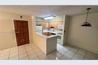 4870 NW 102nd Ave #104-7, Doral, FL 33178 - Photo 21
