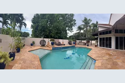 15240 S Laurel Ln S #15240, Pembroke Pines, FL 33027 - Photo 49