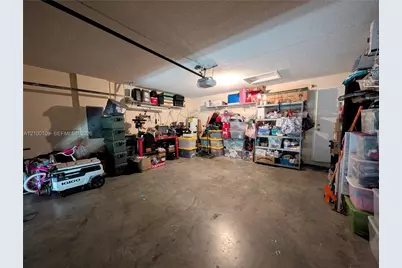 7683 NW 19th St, Pembroke Pines, FL 33024 - Photo 25