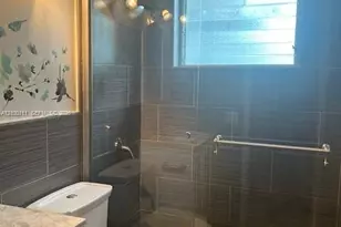 2011 Utopia Dr, Miramar, FL 33023 - Photo 11