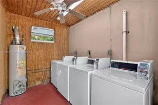 2756 SW 4th St, Miami, FL 33135 - Photo 17