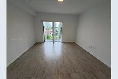 1801 SW 32nd Ave #303, Miami, FL 33145 - Photo 9