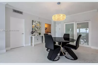 300 Bayview Dr #1102, Sunny Isles Beach, FL 33160 - Photo 11