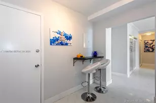300 Bayview Dr, Sunny Isles Beach, FL 33160 - Photo 15