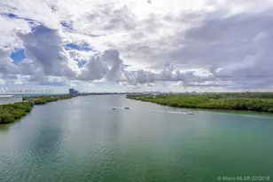 300 Bayview Dr, Sunny Isles Beach, FL 33160 - Photo 1