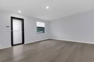 10413 NW 82nd St, Doral, FL 33178 - Photo 25