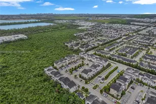 10413 NW 82nd St, Doral, FL 33178 - Photo 33
