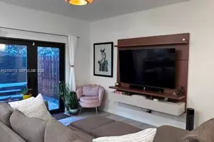 20658 NE 2nd Ct, Miami, FL 33179 - Photo 11