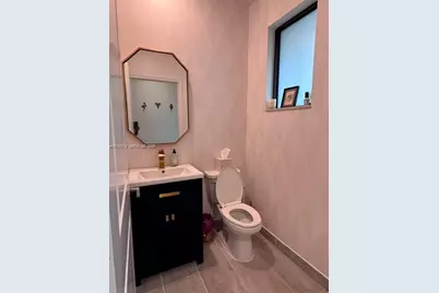 20658 NE 2nd Ct, Miami, FL 33179 - Photo 7