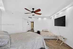 7000 Island Blvd, Aventura, FL 33160 - Photo 47