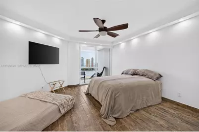 7000 Island Blvd #2409-2410, Aventura, FL 33160 - Photo 45