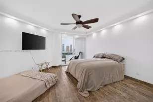 7000 Island Blvd, Aventura, FL 33160 - Photo 45