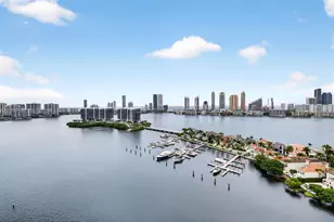 7000 Island Blvd, Aventura, FL 33160 - Photo 49