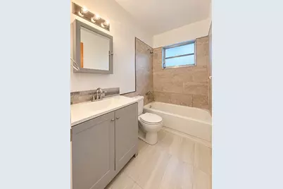 130 SE 10th St #130, Hallandale Beach, FL 33009 - Photo 11