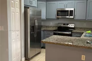 364 NE 25th Pl, Homestead, FL 33033 - Photo 5