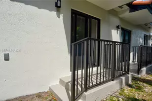 1330 NW 5th St, Miami, FL 33125 - Photo 25
