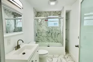 524 NW 35th St, Miami, FL 33127 - Photo 3