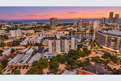 6900 Bay Dr #8K, Miami Beach, FL 33141 - Photo 57