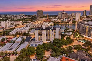 6900 Bay Dr, Miami Beach, FL 33141 - Photo 57