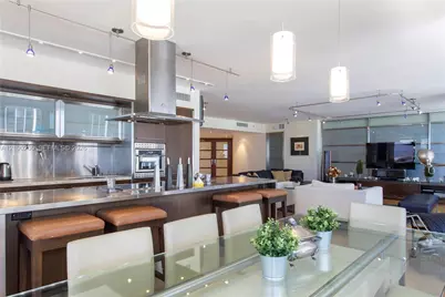 4779 Collins Ave #401, Miami Beach, FL 33140 - Photo 3