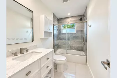 304 SW 6th Ave, Boynton Beach, FL 33435 - Photo 5