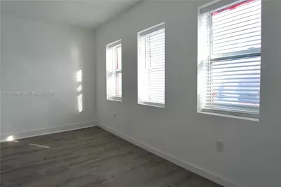 501 SW 6th Ct #323, Miami, FL 33130 - Photo 5