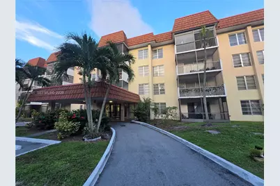 4170 Inverrary Dr #311, Lauderhill, FL 33319 - Photo 1