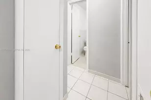 821 Jefferson Ave, Miami Beach, FL 33139 - Photo 3
