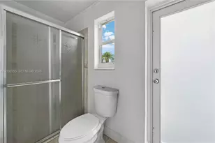 6451 Scott St, Hollywood, FL 33024 - Photo 19