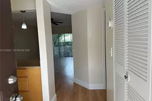 2477 NW 89th Dr, Coral Springs, FL 33065 - Photo 11