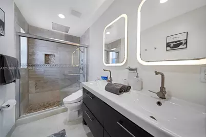 31 SE 12th St, Pompano Beach, FL 33060 - Photo 33