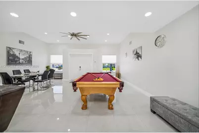 31 SE 12th St, Pompano Beach, FL 33060 - Photo 17