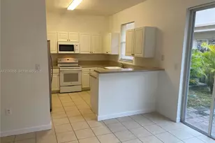 12873 SW 134th St, Miami, FL 33186 - Photo 9