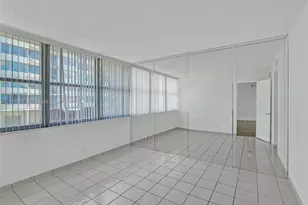 16570 NE 26th Ave, North Miami Beach, FL 33160 - Photo 21